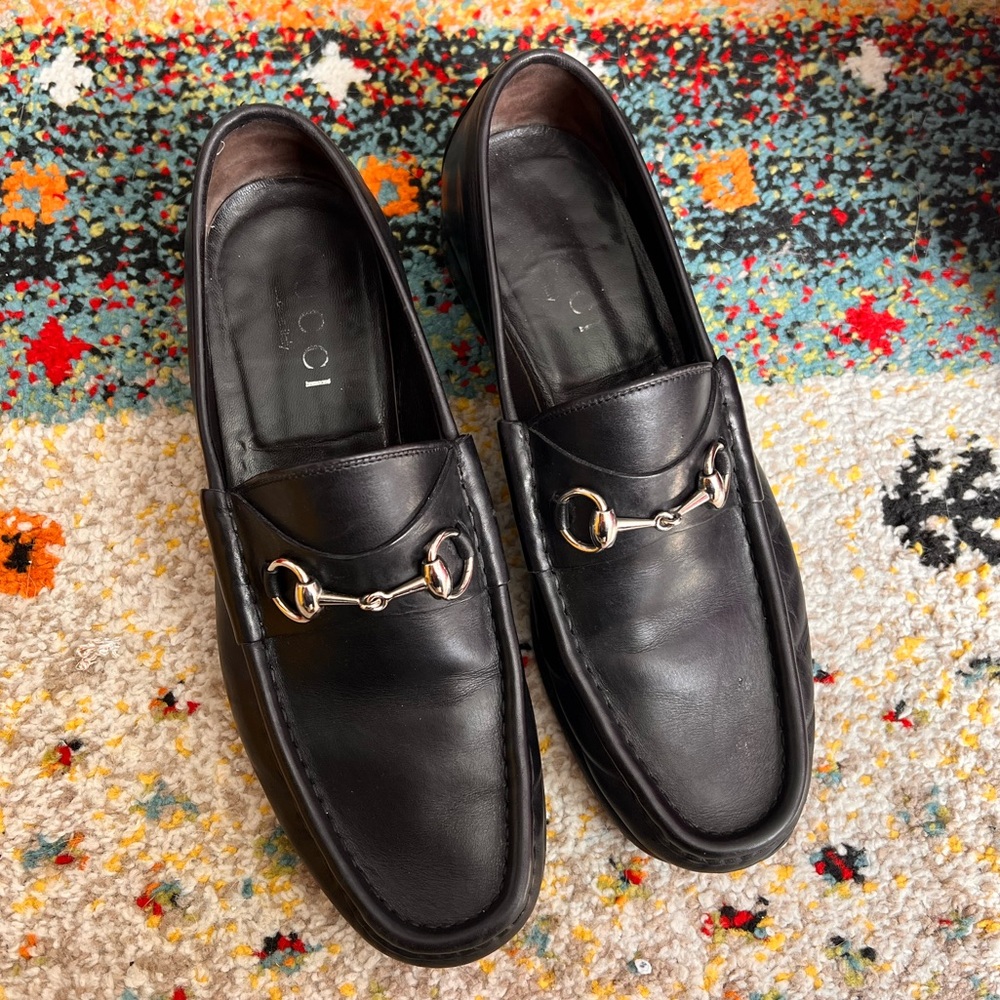 Gucci Men’s Black Leather Horsebit Loafer
